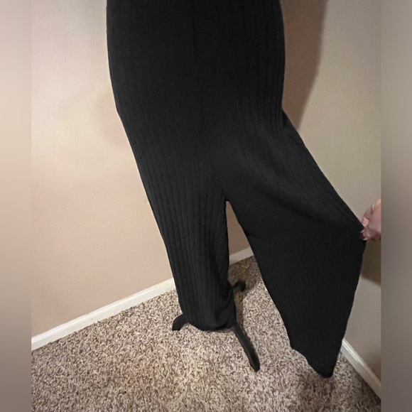 Volcom Lived In Lounge Ribbed Wide Leg Tank Romper, size Small - Picture 4 of 13